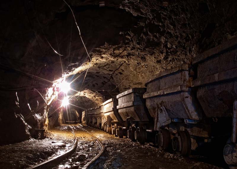 Minería y Petróleo